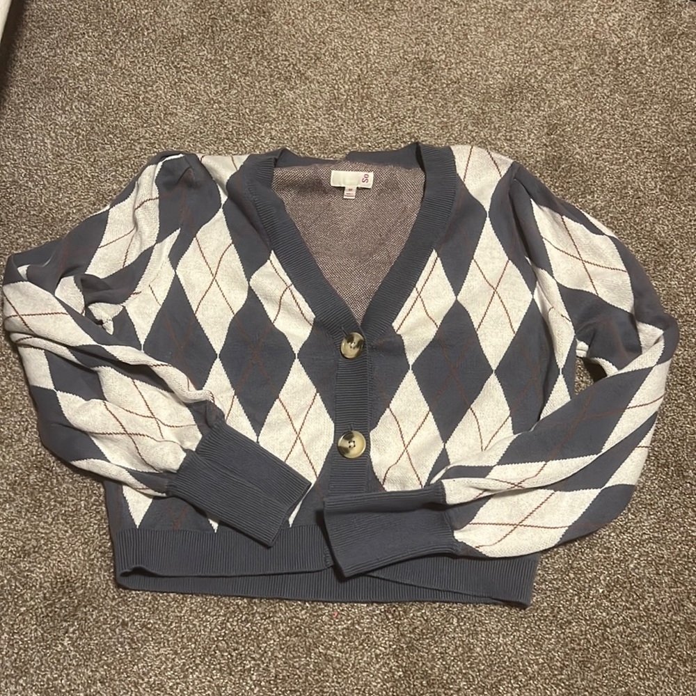 FLASH SALE 4 FOR 15!!!!!!// Blue and Grey Plaid Cropped Cardigan